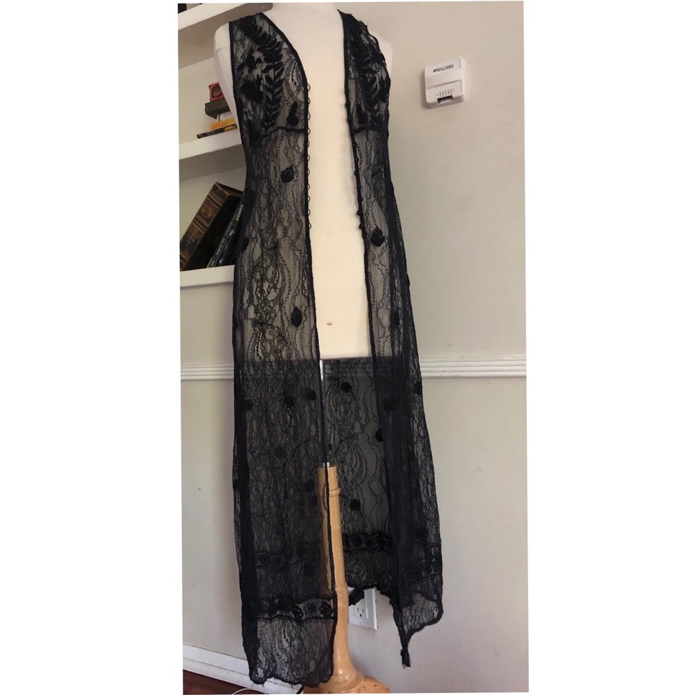 Alice+ Olivia full length lace vest